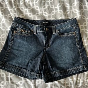 White House Black Market Size 4 Denim shorts